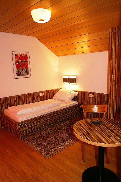Fränkischer Gasthof Lutz Giebelstadt Zimmer foto